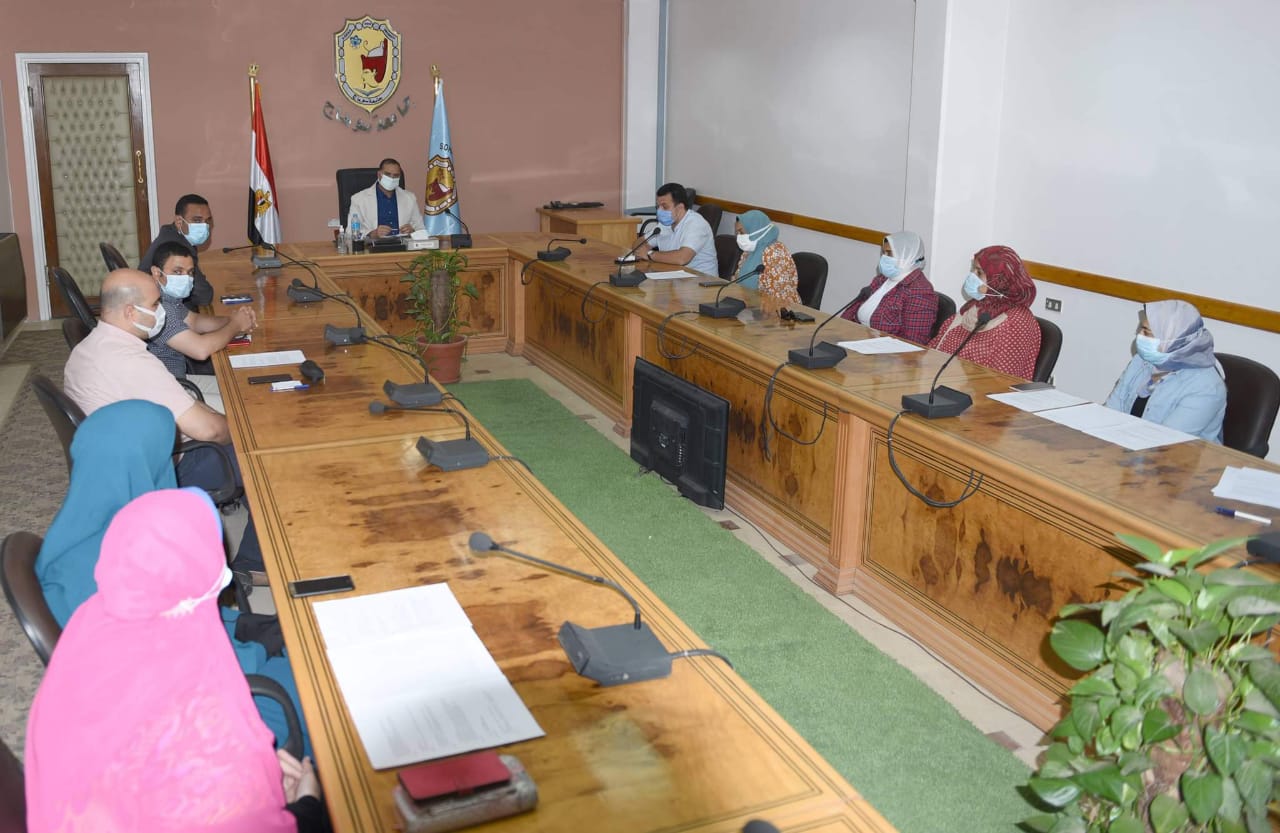 رئيس جامعة سوهاج