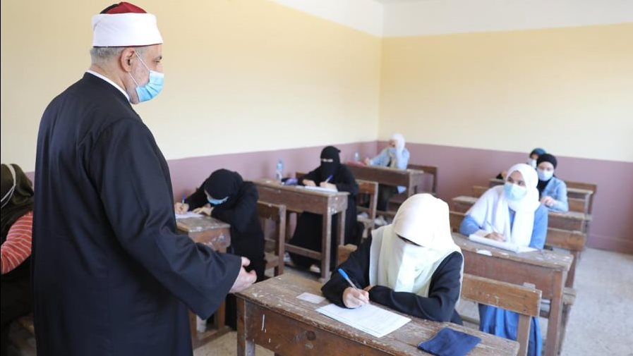 امتحانات الثانوية الأزهرية 