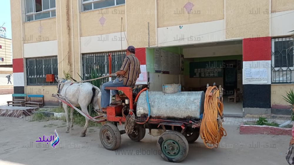 أعمال التعقيم بالمدارس