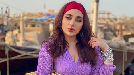 زينب فياض