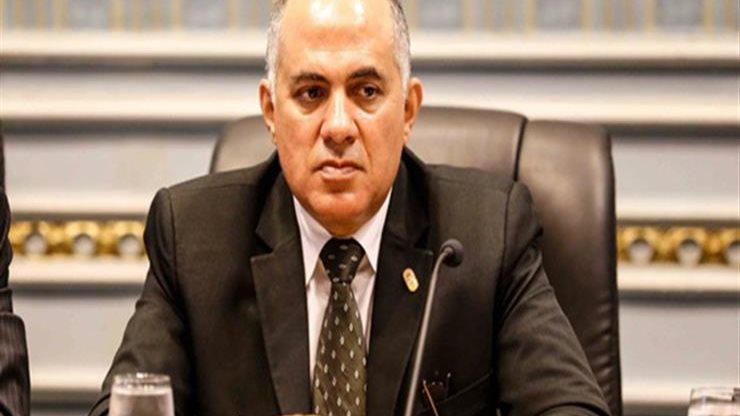 الدكتور محمد عبد العاطى وزير الرى