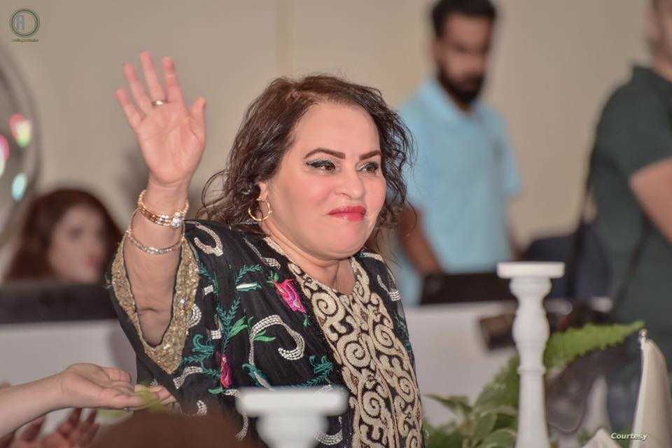 نادية العراقية 