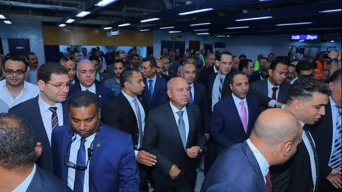 وزير النقل 