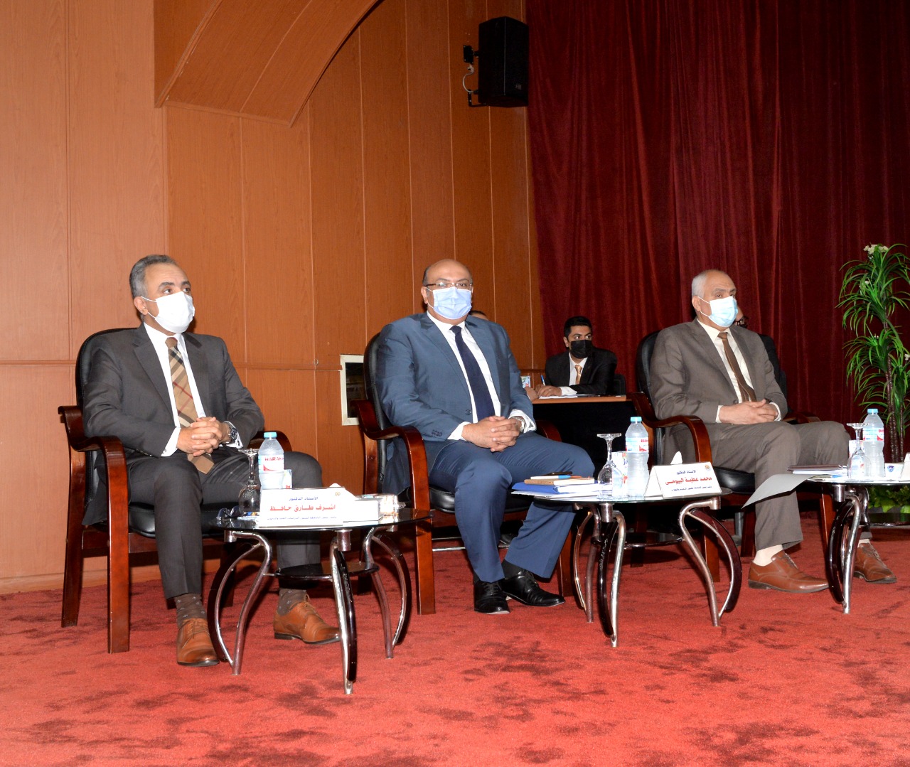 جانب من اجتماع مجلس جامعة المنصورة