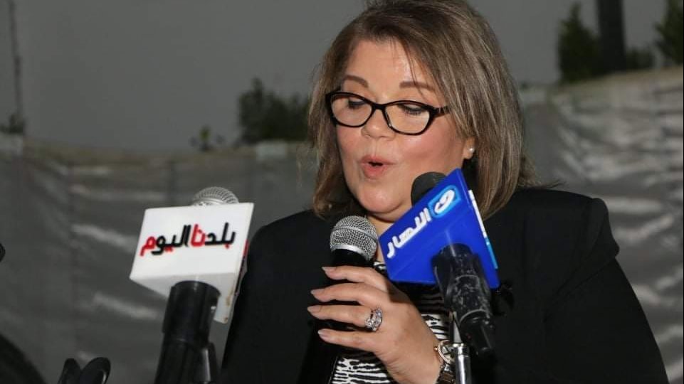 الدكتورة فيبي فوزي وكيل مجلس الشيوخ