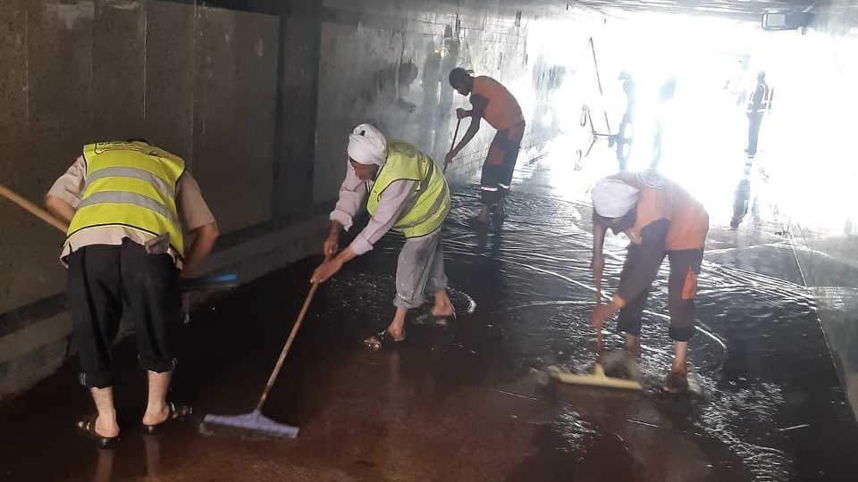 حملة نظافة بحي غرب أسيوط 