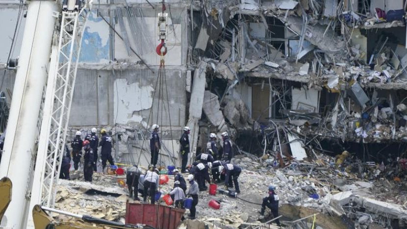 مبني ميامي المنهار  