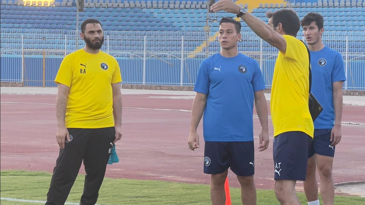 اللاعب البيروفي كريستيان بينفينتي