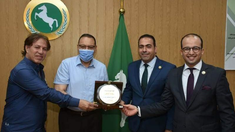 محافظ  الشرقية