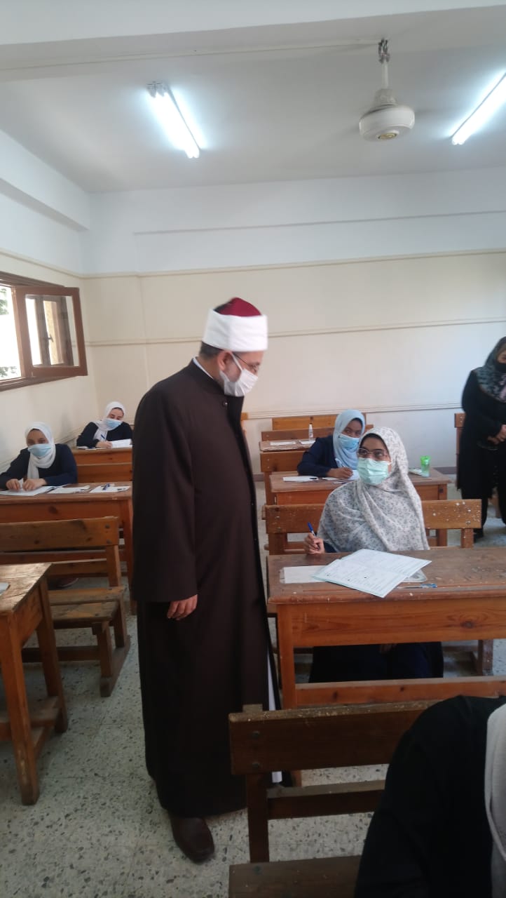 امتحانات الثانوية الأزهرية 