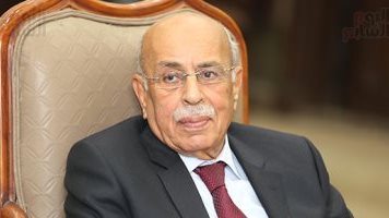 الراحل الدكتور مفيد شهاب 