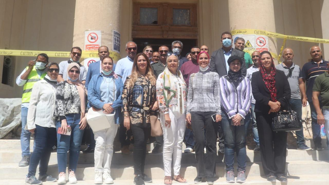 وفد لجنة الإعلام بالبرلمان