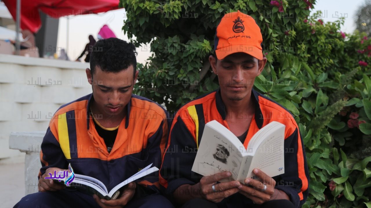 مشاهد من معرض الكتاب 