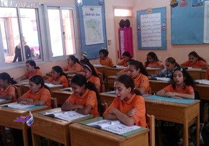 طلاب مدرسة خاصة 