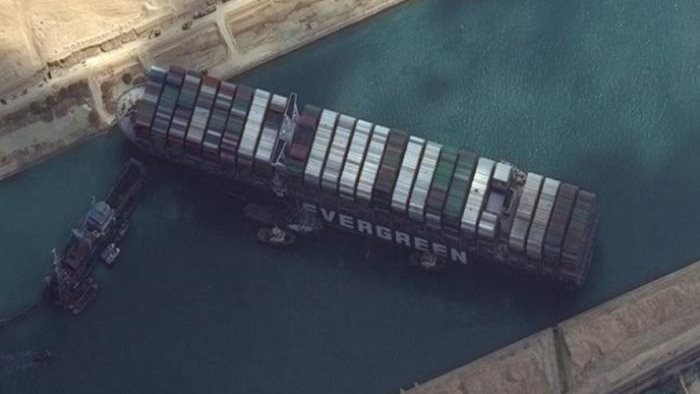 السفينة الجانحة إيفر جيفن