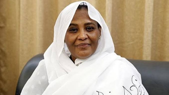 وزيرة الخارجية السودانية