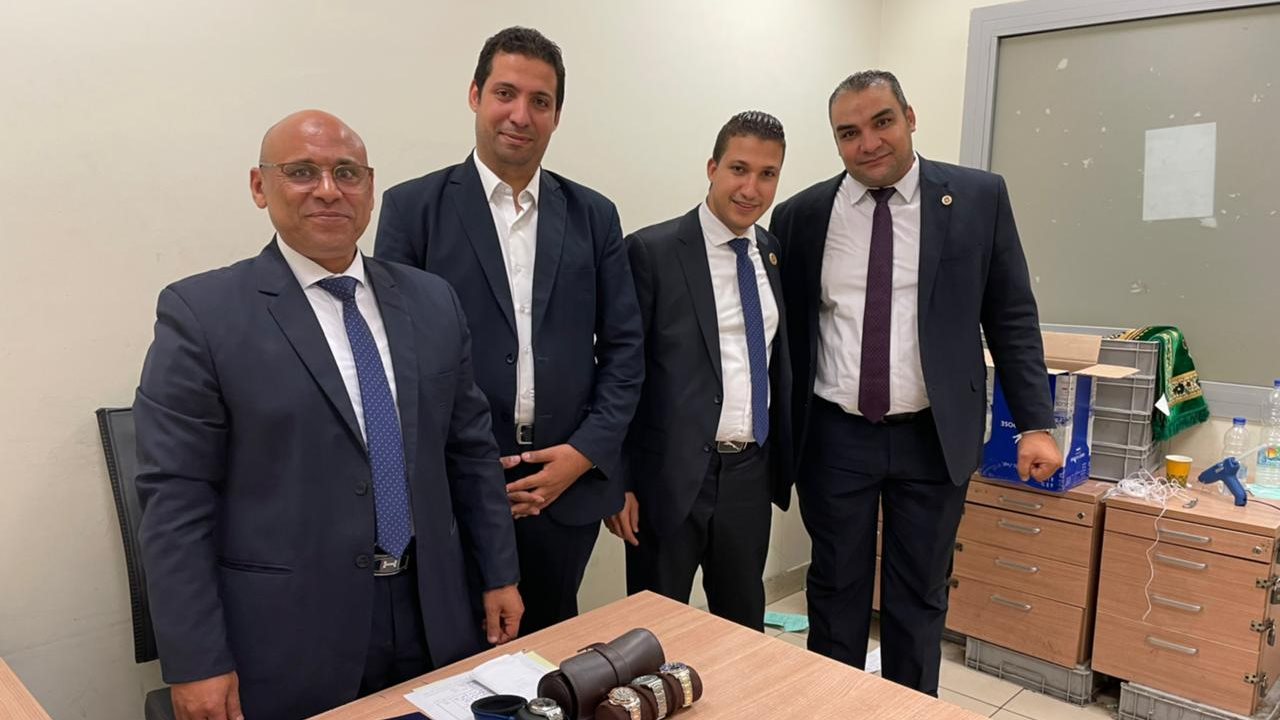 جمارك مطار القاهرة