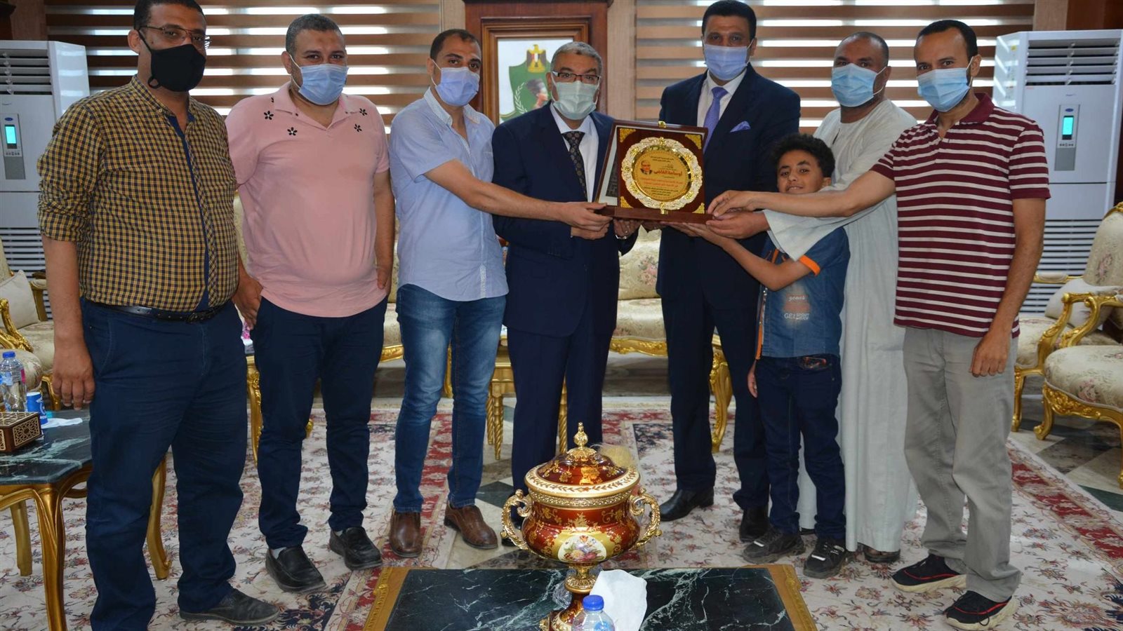 وفد من أهالي قرية بنى أحمد بالمنيا