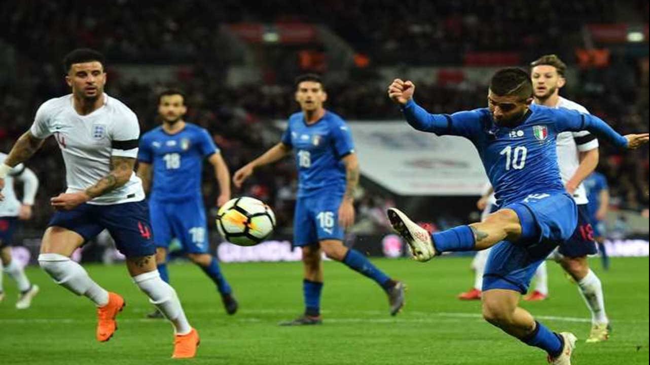 ايطاليا وانجلترا