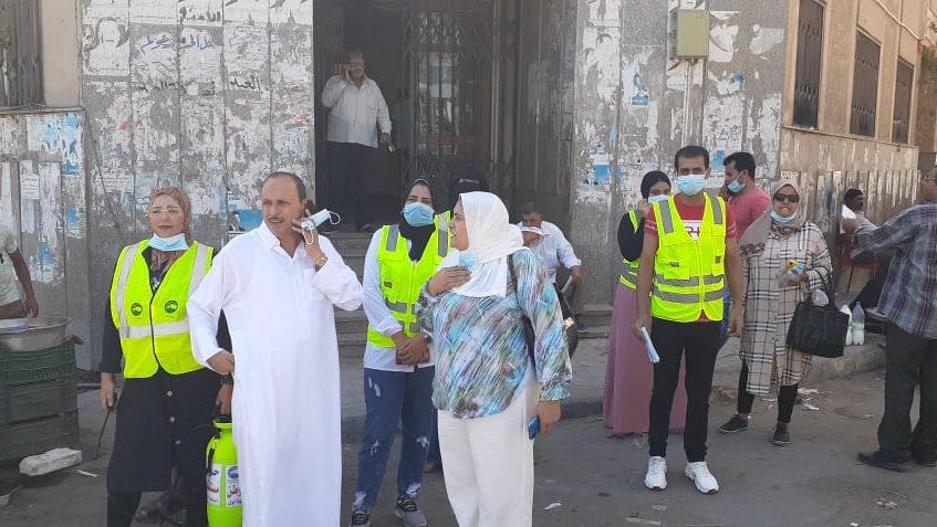 توزيع كمامات وأعمال تطهير بالإسكندرية