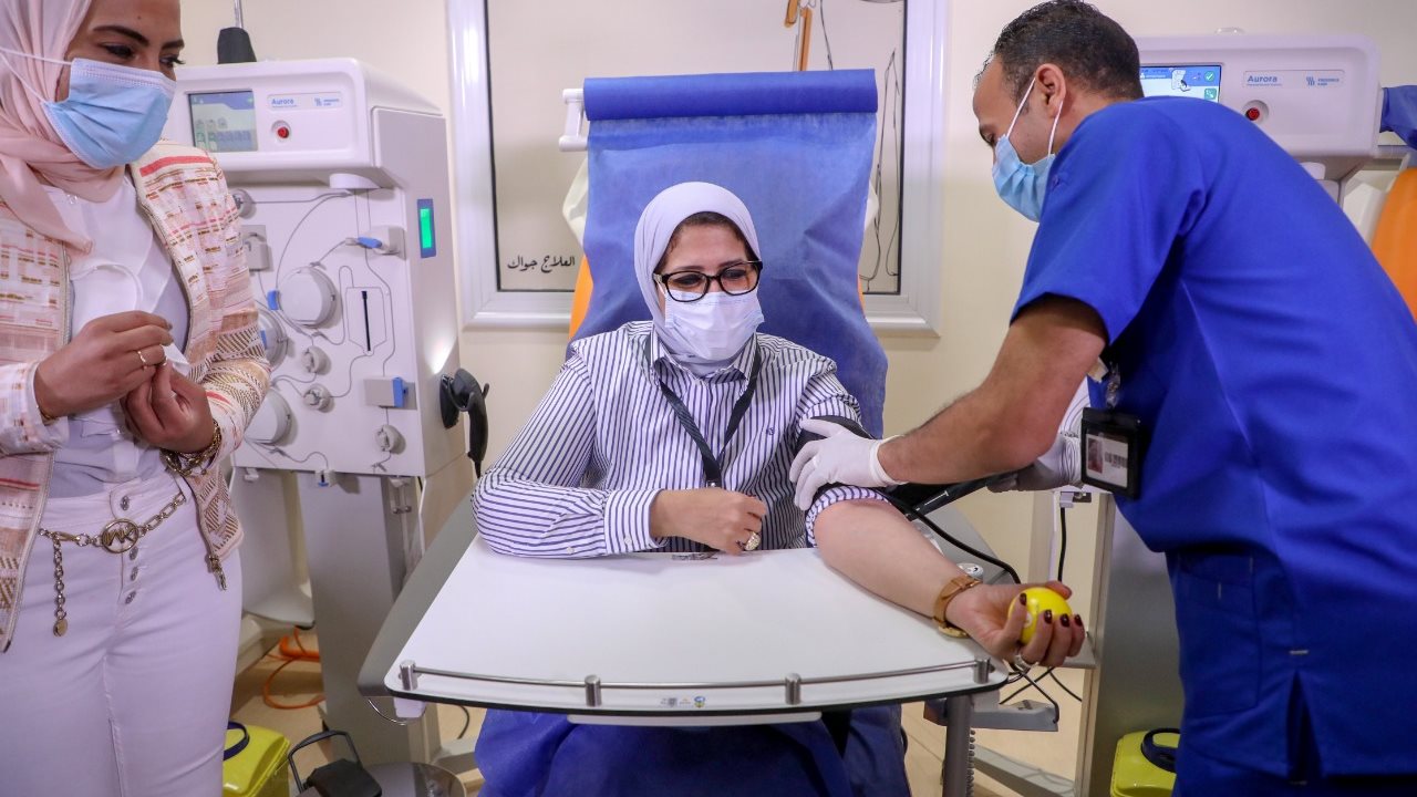 الدكتورة هالة زايد وزيرة الصحة والسكان