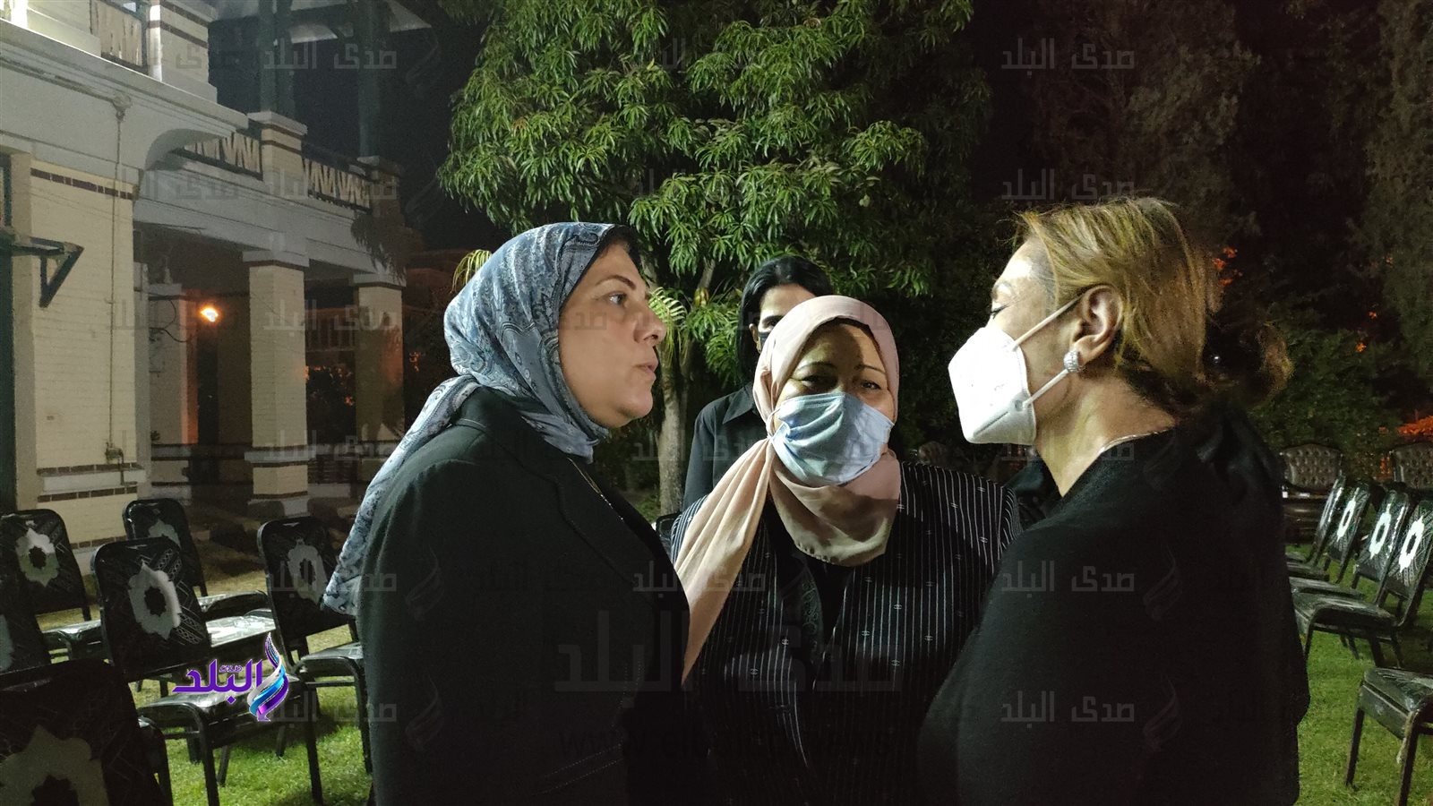 أثناء تقبل العزاء بالإسماعيلية 
