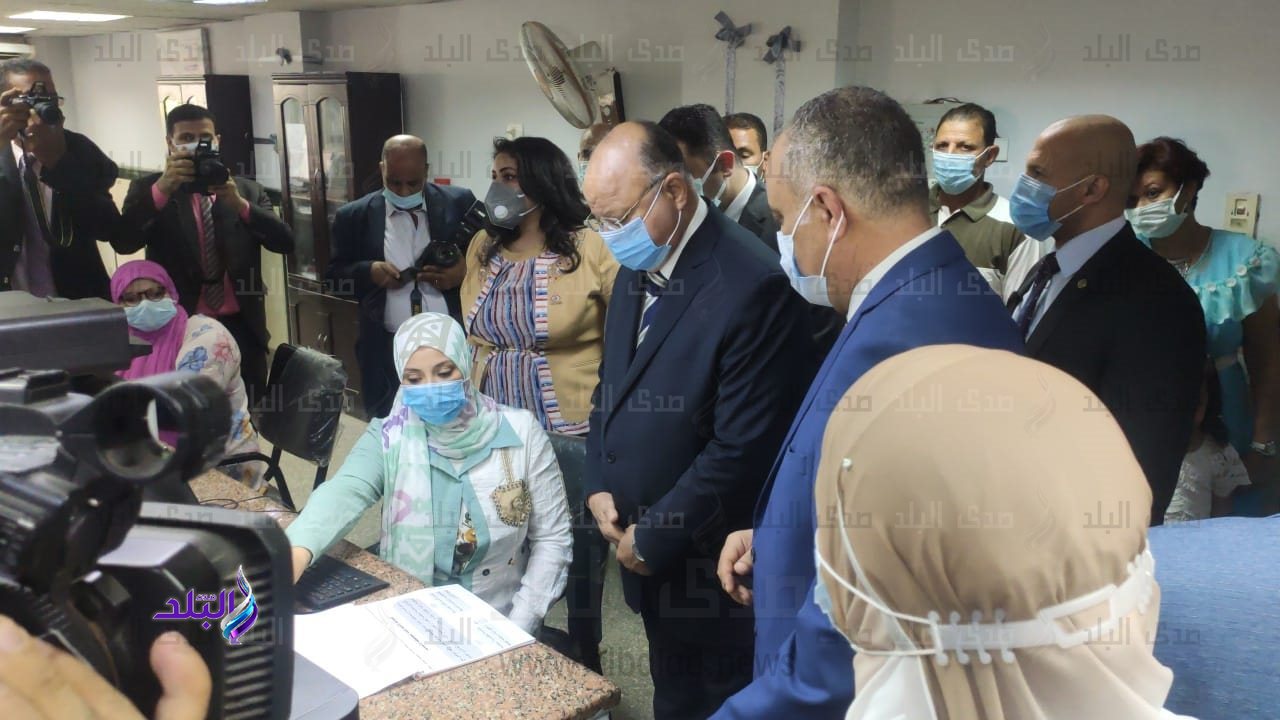 محافظ القاهرة يفتتح المركز التكنولوجي