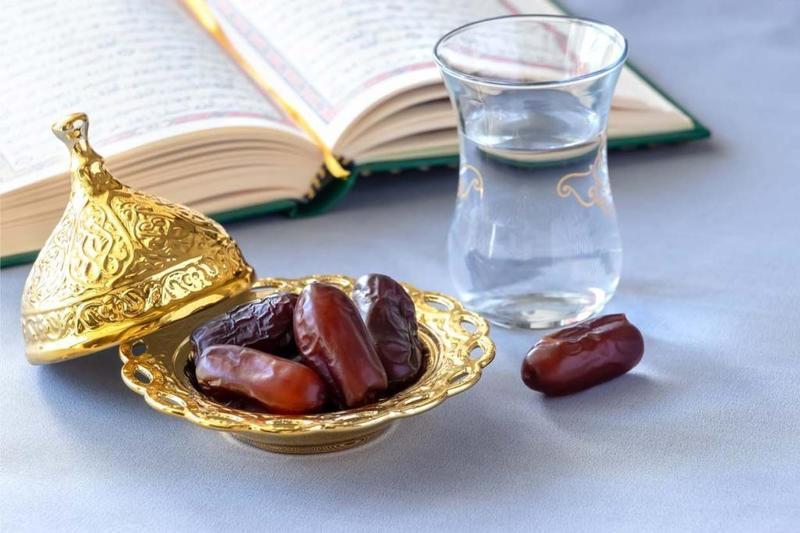 موعد أذان المغرب 