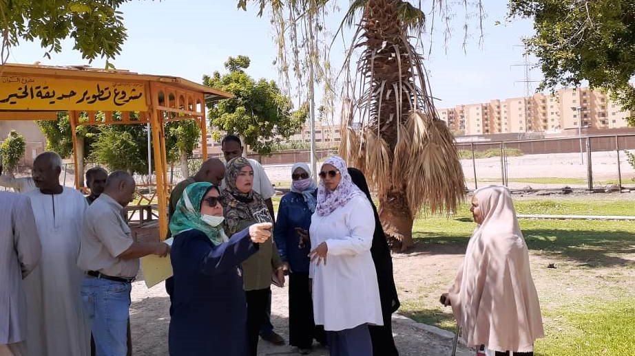نائب محافظ أسوان تتفقد الحدائق نائب محافظ أسوان تتفقد الحدائق