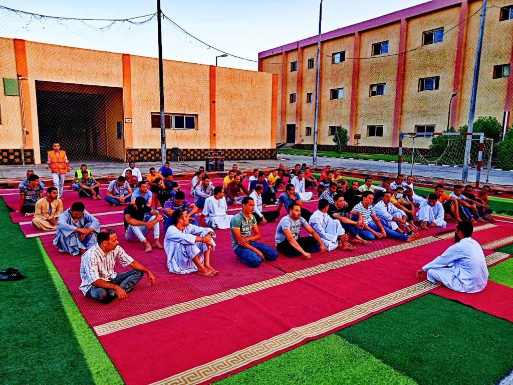 صلاة العيد فى احدى مراكز علاج الإدمان 