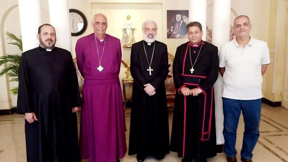نيافة الأنبا باسيليوس يستقبل رئيس أساقفة إقليم الإسكندرية 