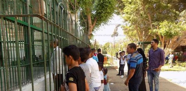 حديقة الحيوان 