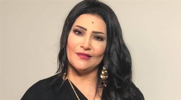 الفنانة بدرية طلبة