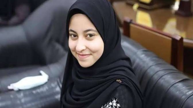 زهراء حلمي
