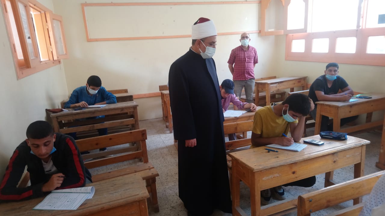 امتحانات الثانوية الأزهرية 