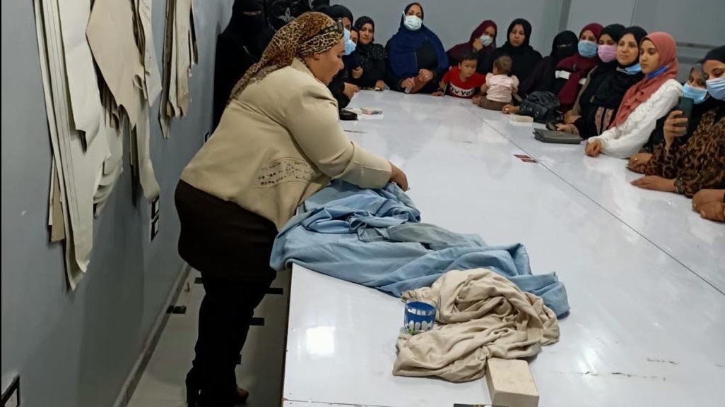  تنمية المشروعات يدرب فتيات الشرقية 