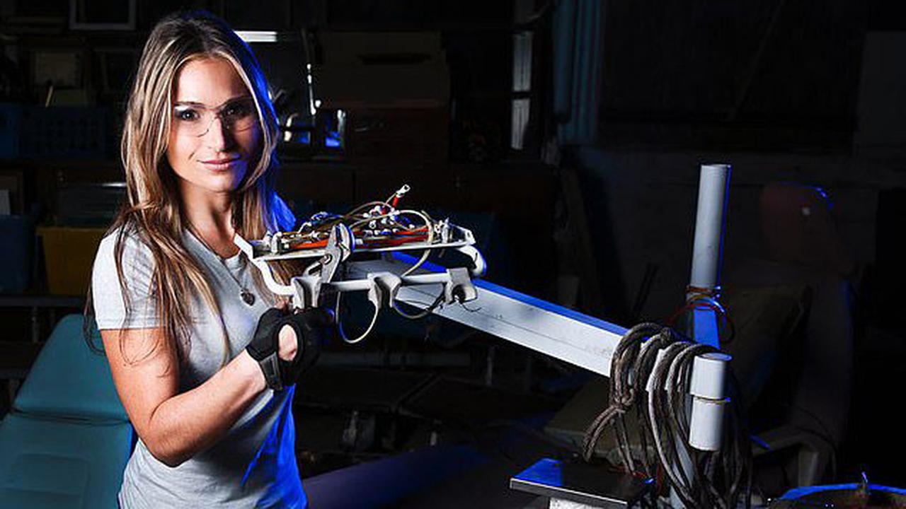 تريسي فنارا ترشح للمقعد الثامن في أول رحلة للسكان للقمر