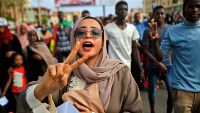 مواطنين من السودان