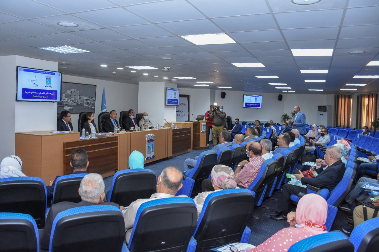 الاجتماع الخاصة بمترو أنفاق الإسكندرية بمقر المحافظة