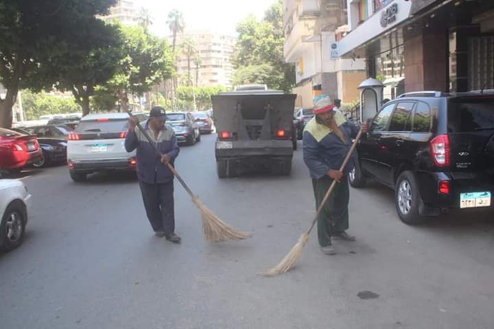 رفع 7928 طن مخلفات من شوارع أحياء الجيزة