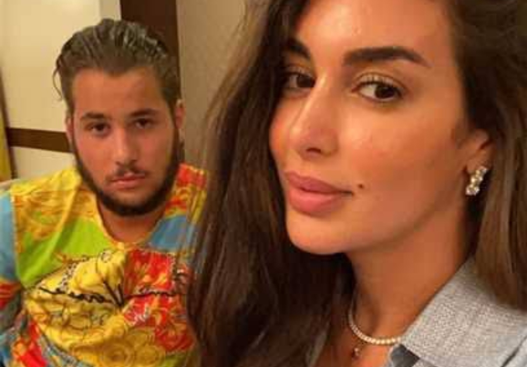 ياسمين صبري  وشفيقتها