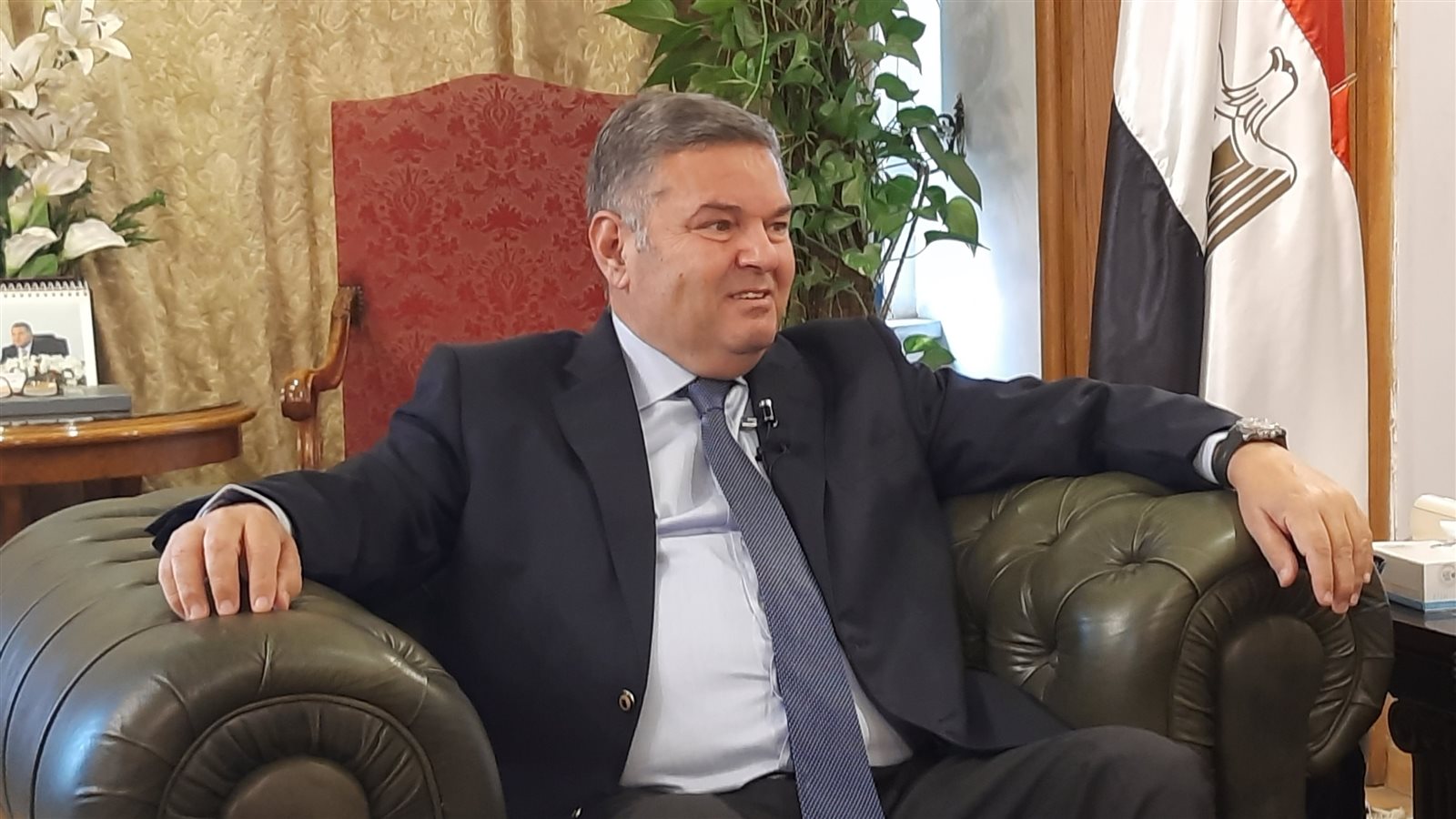 هشام توفيق وزير قطاع الأعمال العام هشام توفيق وزير قطاع الأعمال العام