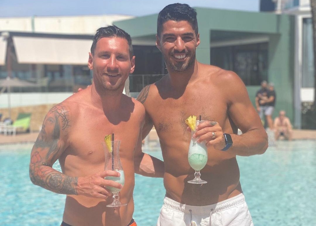 سواريز وميسي