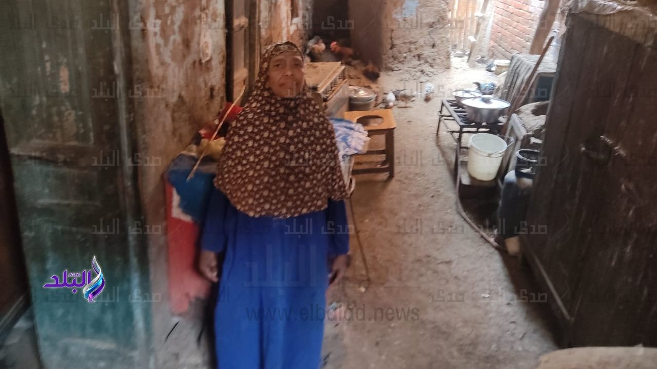 صاحبة الصورة الشهيرة تروي تفاصيل زيارة رئيس الوزراء لها