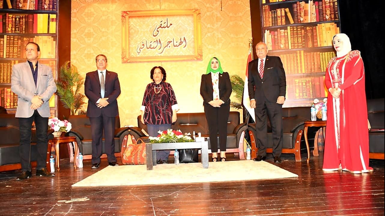 ملتقى الهناجر 