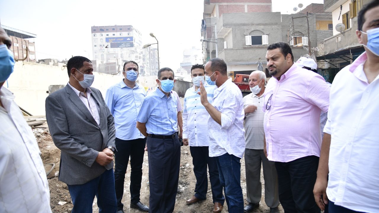 محافظ الغربية ونواب المحلة يتفقدون أماكن مقترحة لتطوير المدي