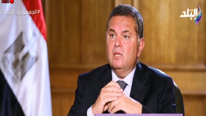 هشام توفيق وزير قطاع الأعمال