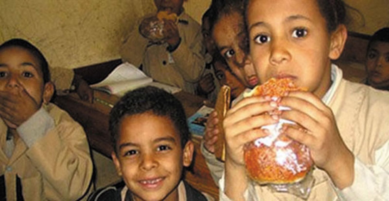 الوجبات المدرسية