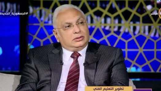 عمرو بصيلة رئيس الإدارة المركزية لتطوير التعليم الفني بوزارة