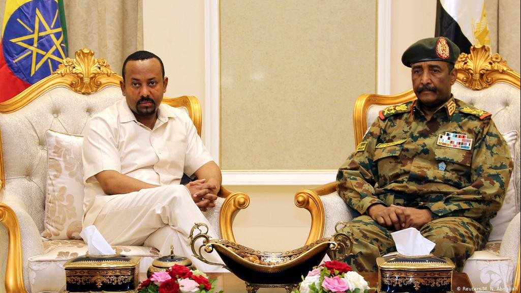 البرهان وآبي أحمد